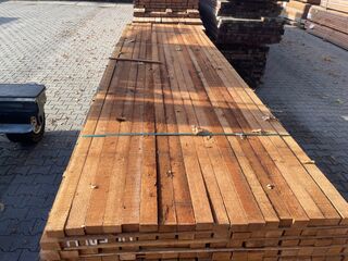 Ca. 162x Guyana Teak Planken Fijnbezaagd, 31x50mm, lengte 305cm